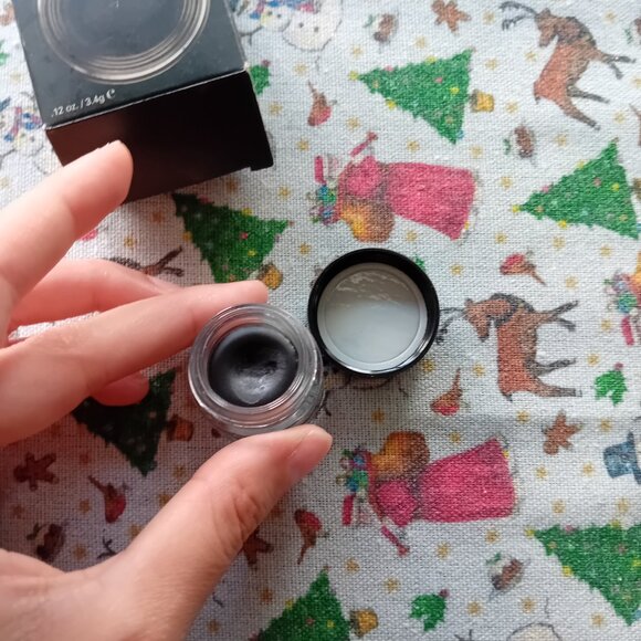 Smashbox Jet Set Waterproof Eye Liner In Midnight Black - Picture 7 of 7